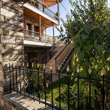 Georgia'S Guesthouse Касторія Екстер'єр фото