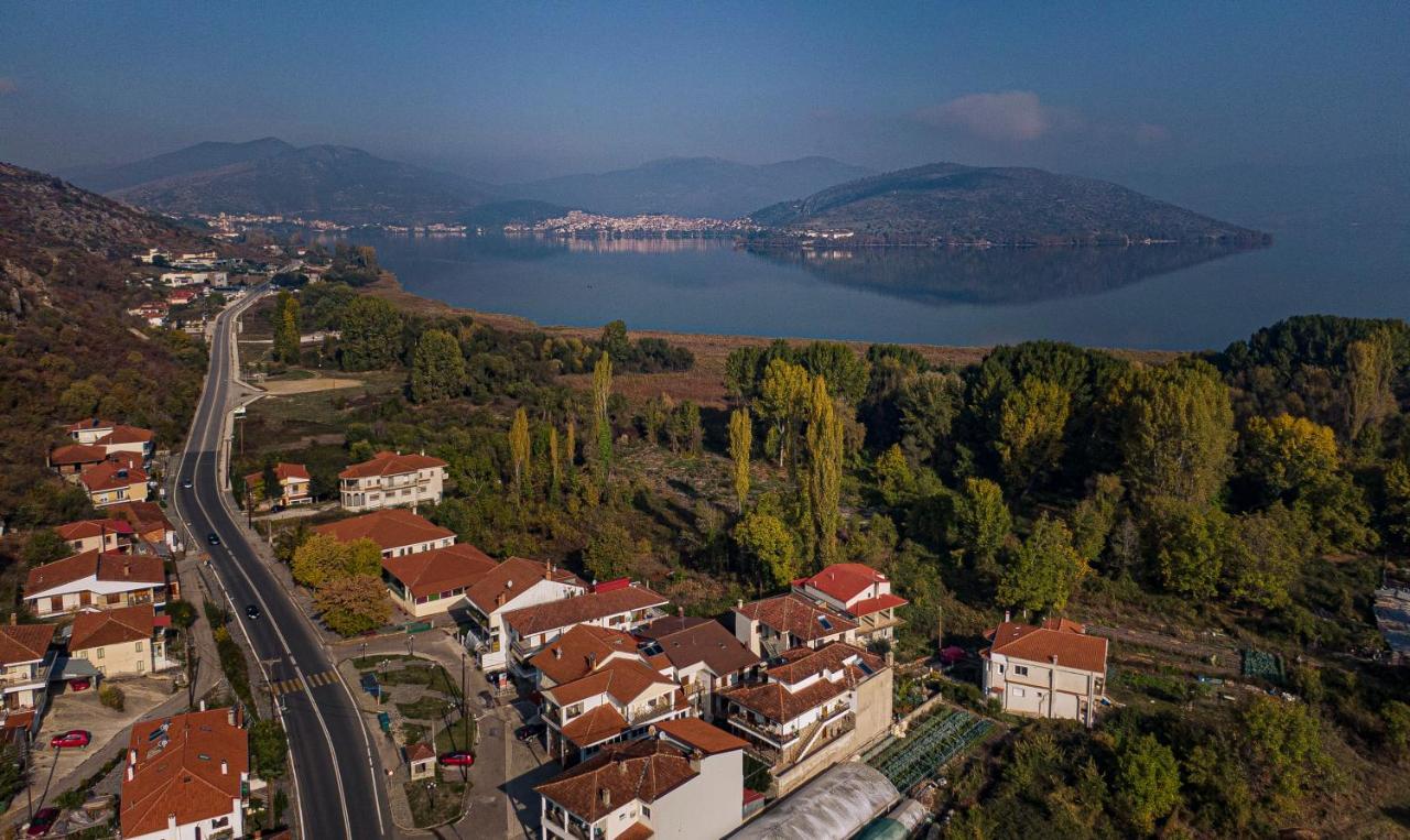 Georgia'S Guesthouse Касторія Екстер'єр фото